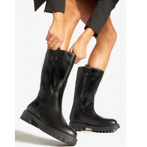 Mid-Calf Boots - Picture 4 of 4